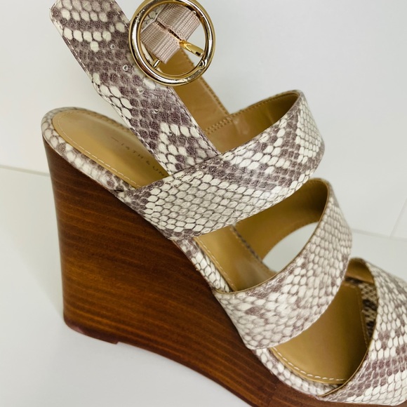 14th & Union Narissa Slingback Wedge Sandal - Picture 6 of 11